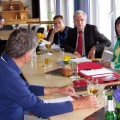 Landessozialminister Norbert Bischoff im Gespräch mit dem SPD Ortsverein Blankenburg